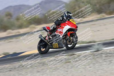 media/Oct-30-2025-Racers Edge (Thu) [[dabbdaf680]]/3-B Group/Session 5 (Turn 6)/